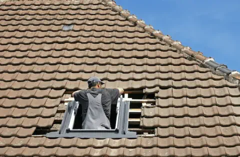 Pose de velux - Triac Lautrait